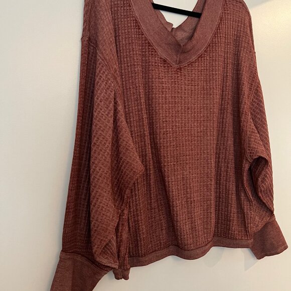 We the Free (Free People) oversized fit thermal henley rust red L - Picture 3 of 16